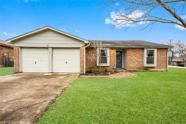 Building Photo - 12828 Timothy Dr