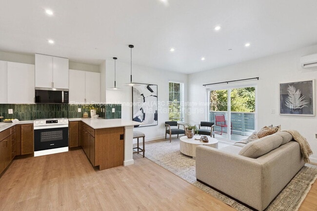 Building Photo - 1624 NW 17th St