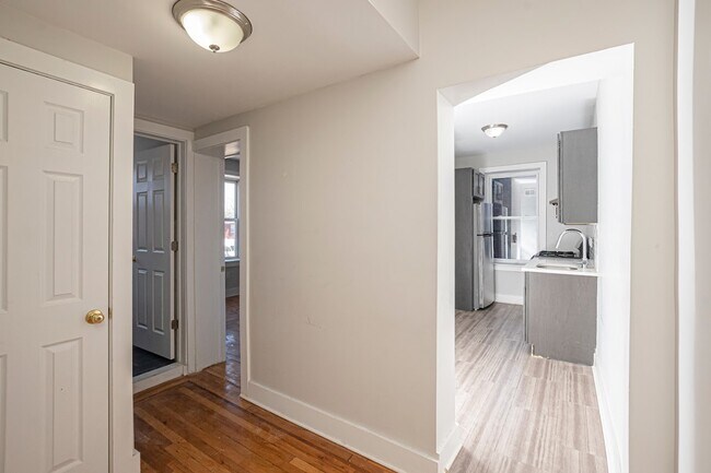 Building Photo - 234 N 18th St