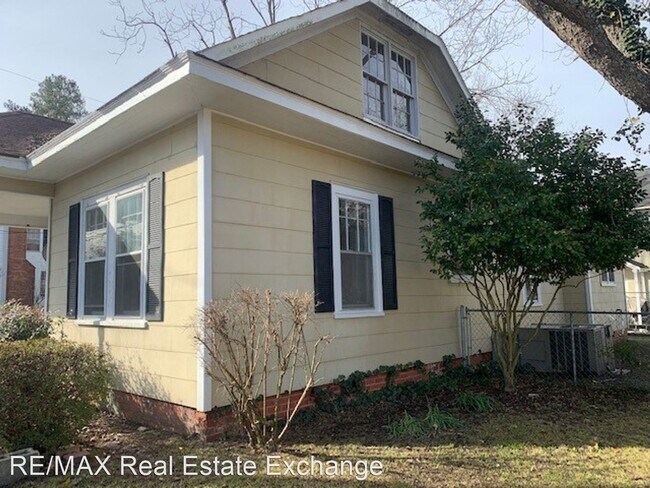 Foto del edificio - 2 br, 1 bath House - 1501 N. Pine Street