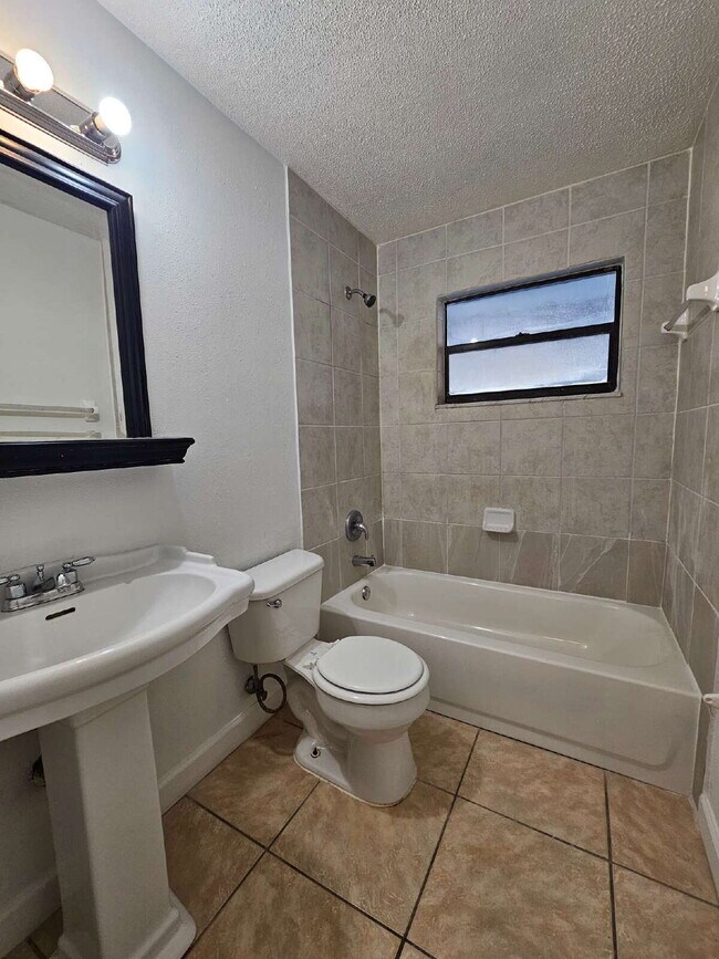 Foto del edificio - Cocoa Duplex