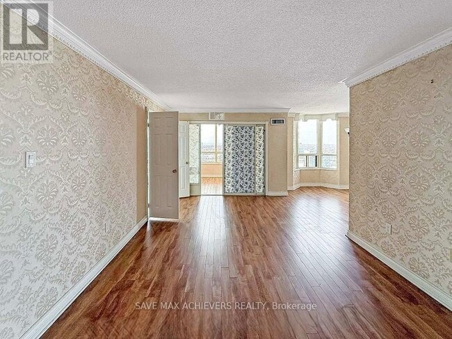 Building Photo - 20 Cherrytree Dr