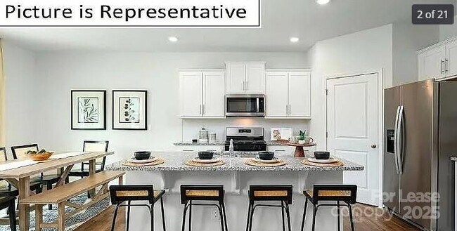 Building Photo - 1365 Secrest Cmns Dr