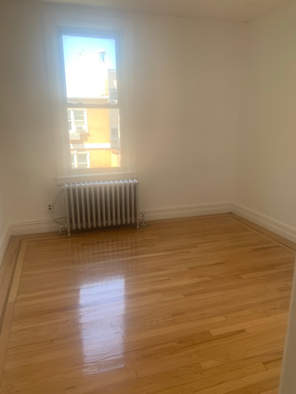 Foto del edificio - 861 Kinsella St