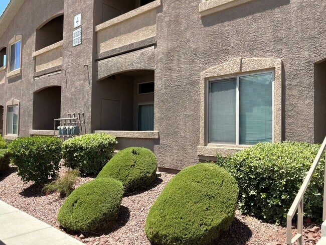Foto del edificio - Condo 2 bedroom 2 bathroom Gated Entrance