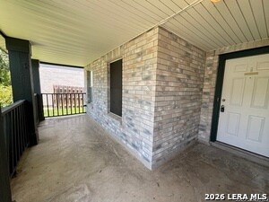 Foto del edificio - 8214 Chestnut Manor Dr