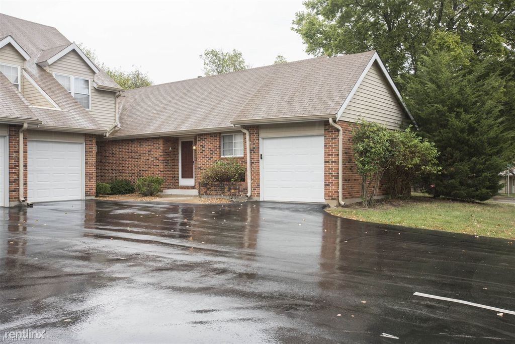 Foto principal - 3716 Candlewyck Club Dr