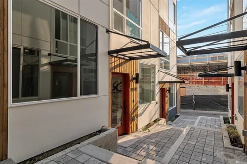Foto principal - 907 Hiawatha Pl S