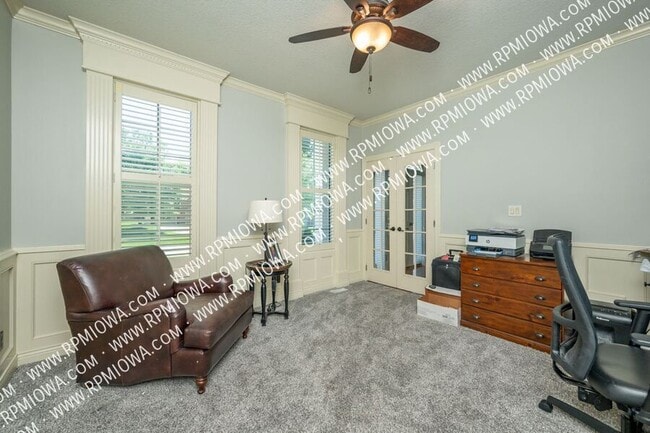 Building Photo - 4631 Timberline Dr