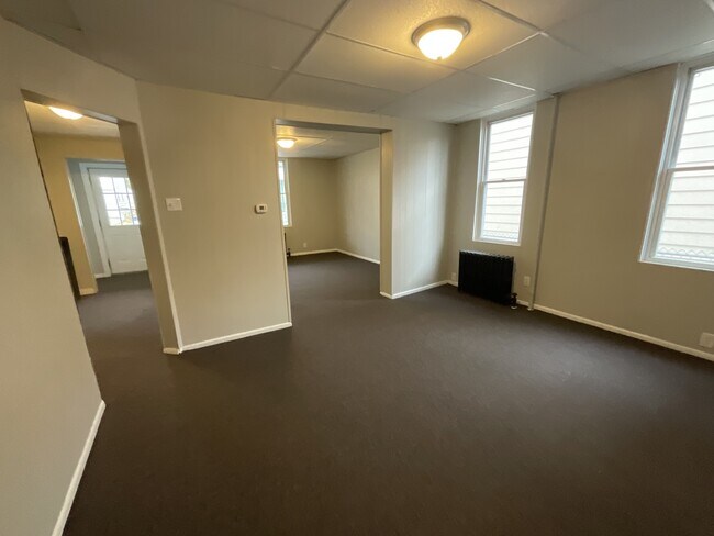 Foto del edificio - 415 N Pitt St