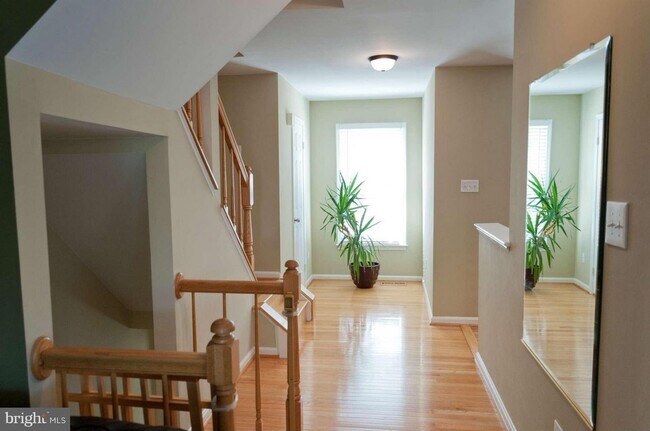 Building Photo - 6588 Morning Meadow Dr