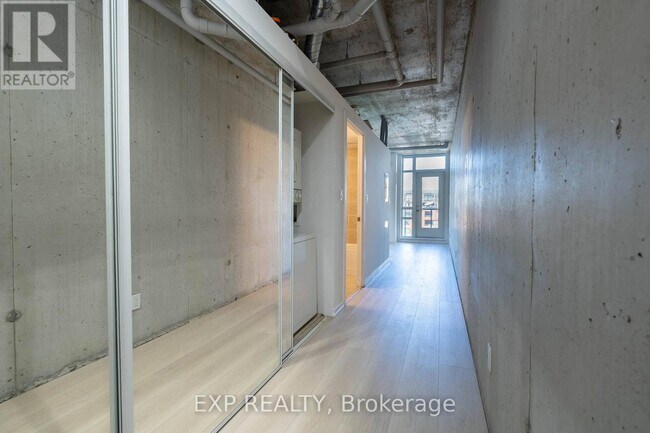 Building Photo - 150-150 Sudbury St