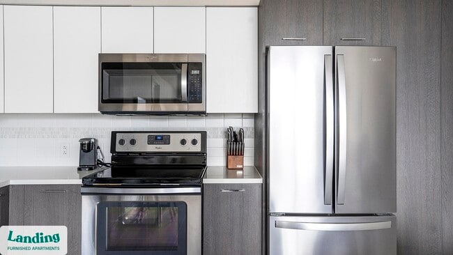 Building Photo - 698 NE 1st Ave