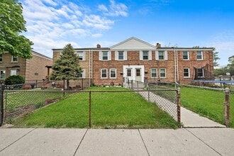 Building Photo - 6404 S Lockwood Ave