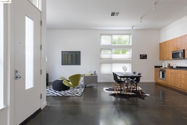 Foto del edificio - 18 Ealing Ln