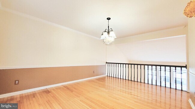 Building Photo - 7516 Old Chapel Dr
