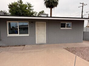 Building Photo - 4837 E Willetta St