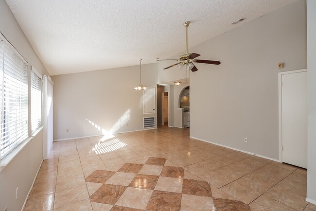 Building Photo - 17728 Northhagen Dr