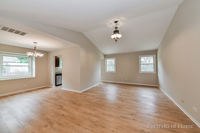 Foto del edificio - 2965 Middlebury Ct W