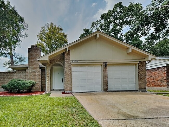 Building Photo - 22311 Meadowgate Dr
