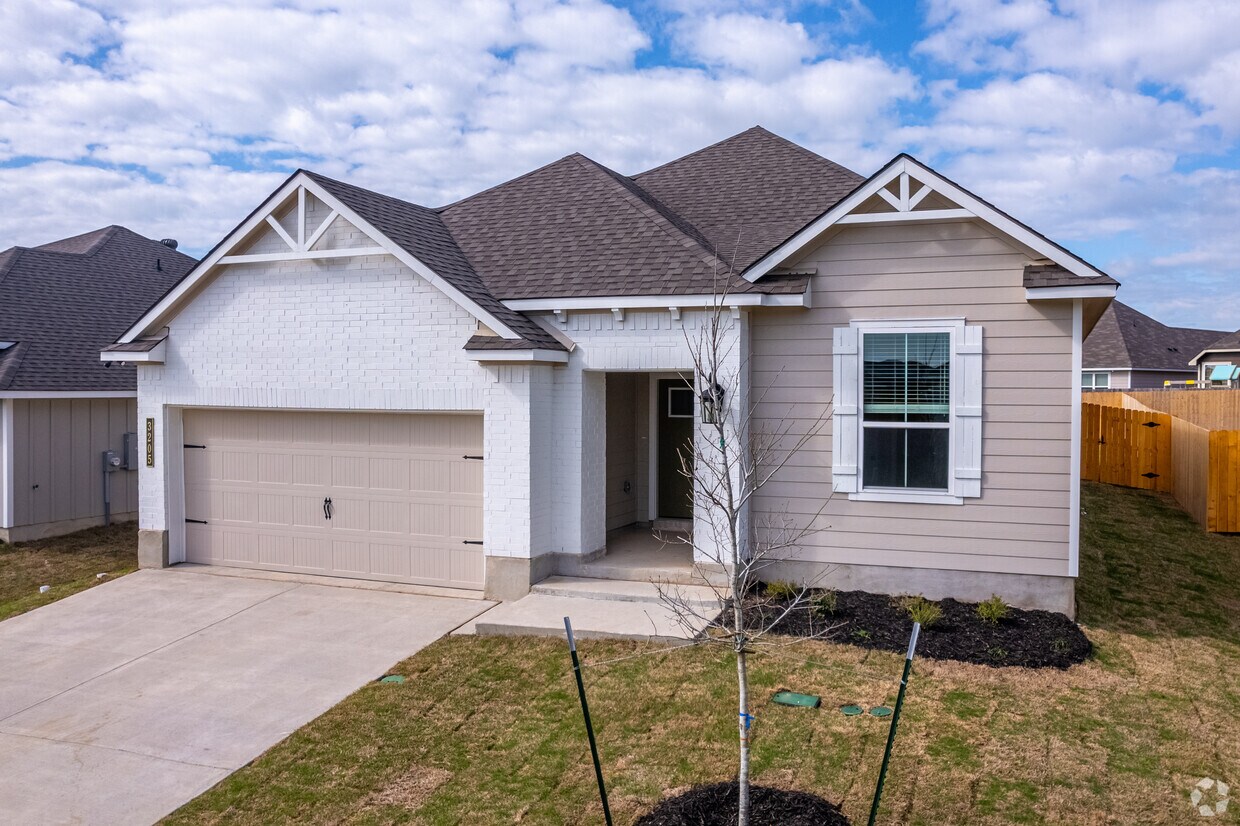 Primary Photo - Ellis Place at Park Meadows