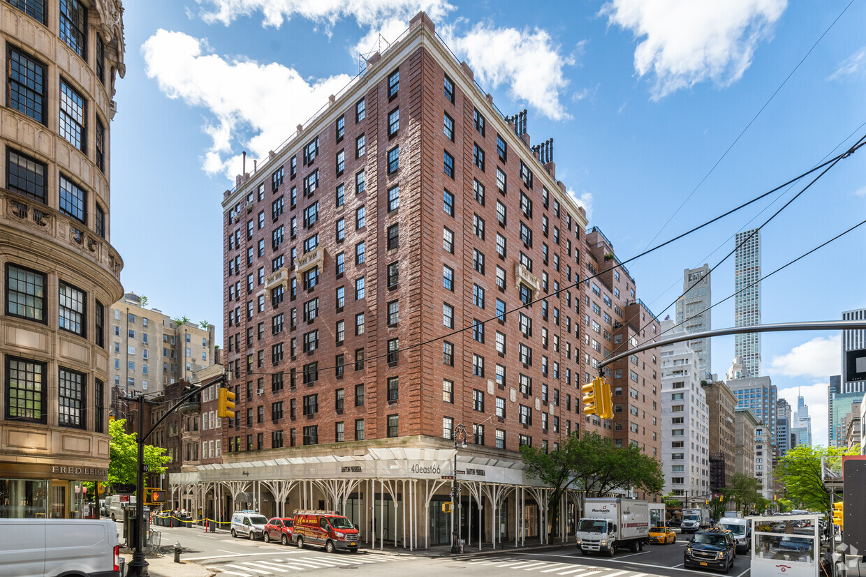 Primary Photo - 40 E 66th St