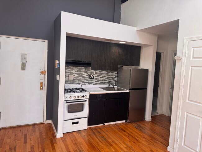 Foto del edificio - 11315 76th Rd