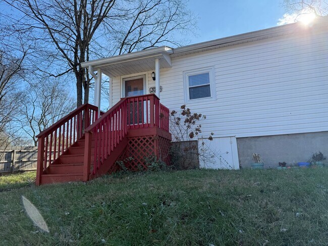 Photo - 320 Carter Ave House