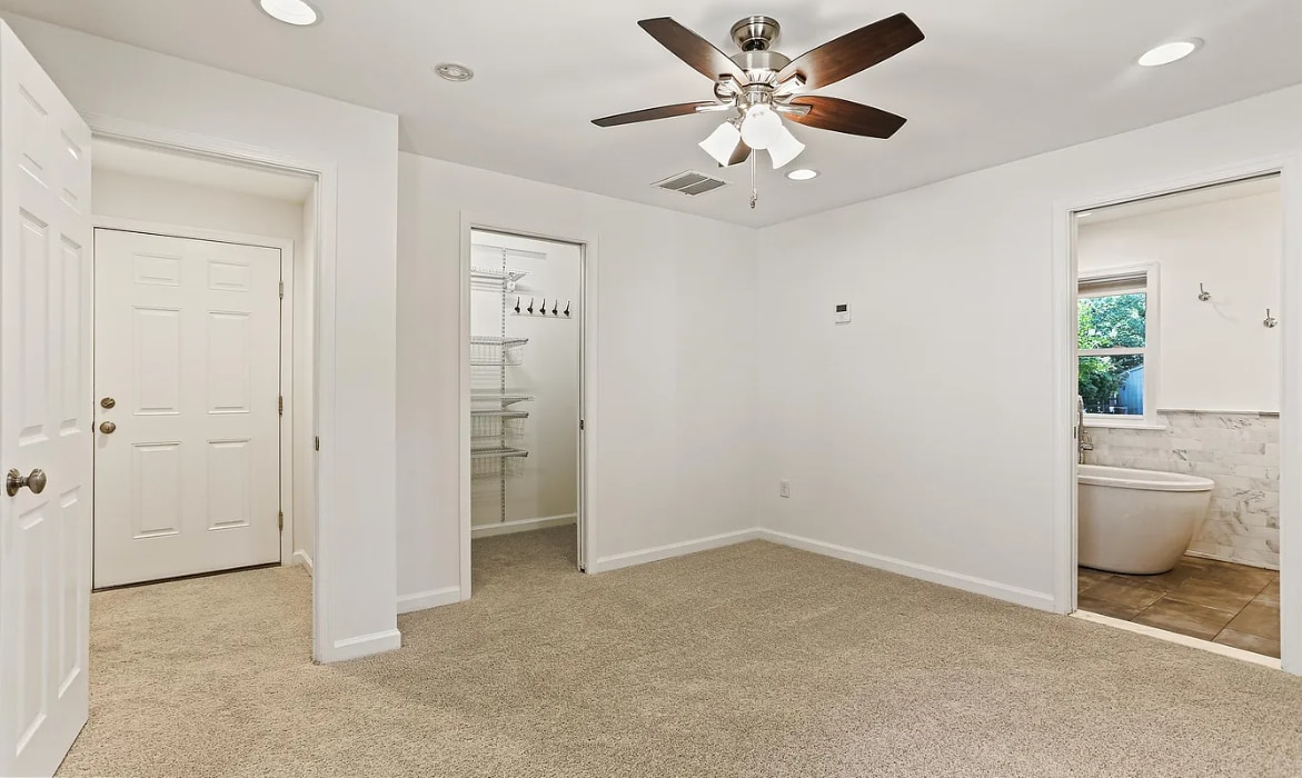 Photo - 3194 St Johns Ln (Ellicott City, MD)