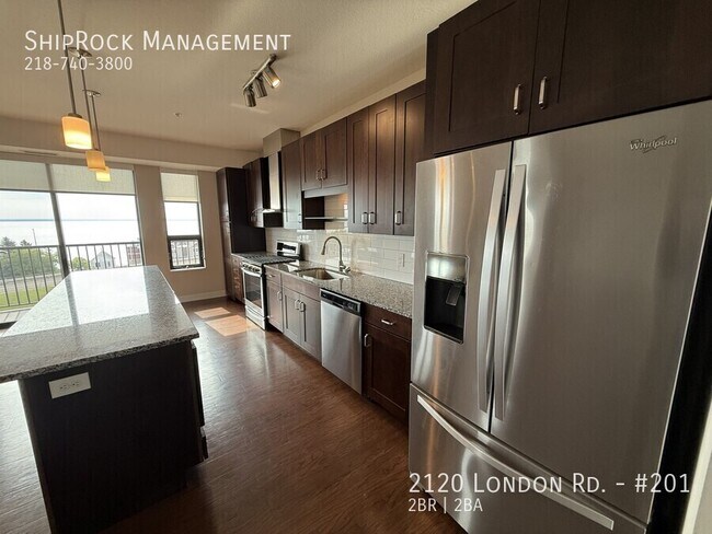 Foto del edificio - 2120 London Rd