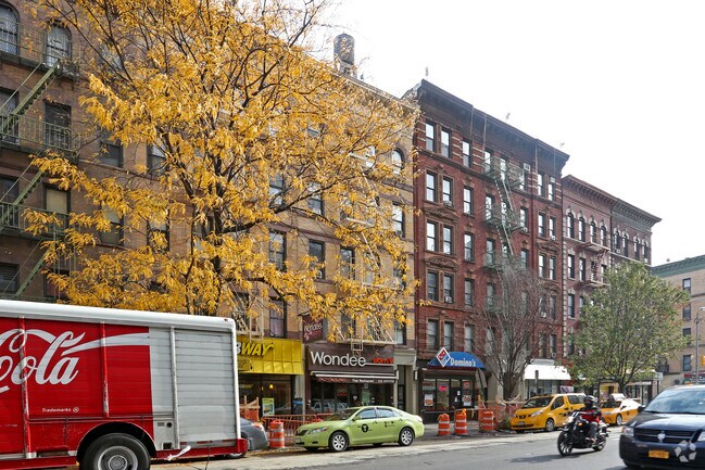 Building Photo - 969 Amsterdam Ave 5R