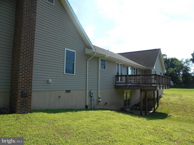 Building Photo - 3420 Evans Rd