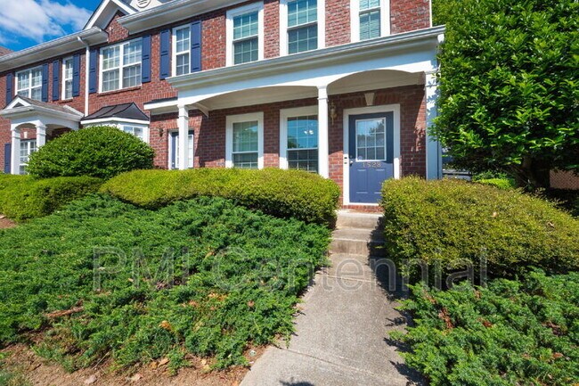 Foto del edificio - 1528 Cove Creek Cir