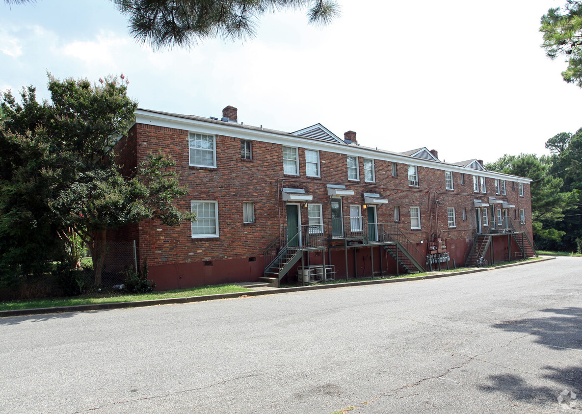 Building Photo - Peachtree North Apartments