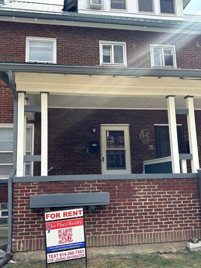 Foto del edificio - 289-295-295 E 18th Ave