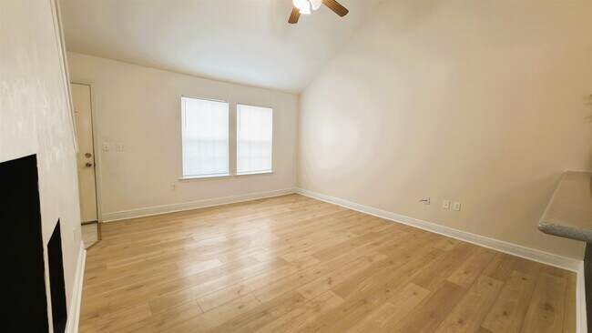 Foto del edificio - 3189 Sawtooth Dr