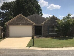 Building Photo - 3649 Northridge Cir
