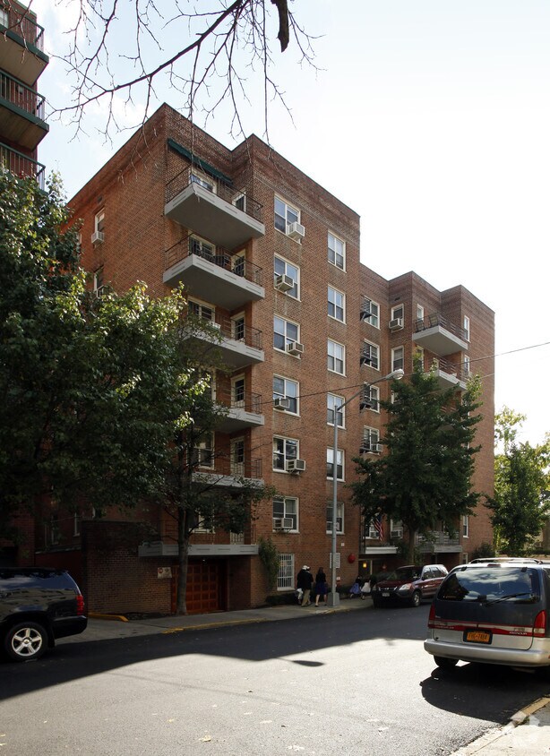 Fairfield Tenant Corp. Apartments in Bronx, NY