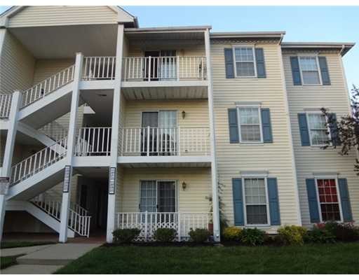Primary Photo - 373 Hadleigh Ln