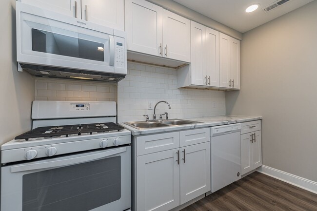 Building Photo - 7310 Whittington Dr