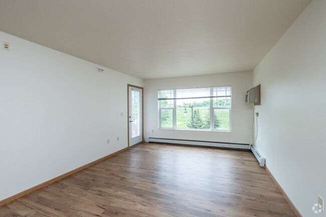 2BR, 1BA - 1,041SF - Living Room - Gateway Place Apartments