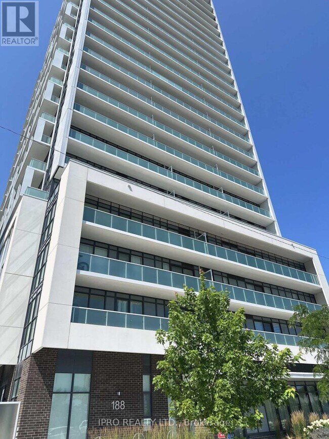 Photo du bâtiment - 188-2188 Fairview Mall Dr