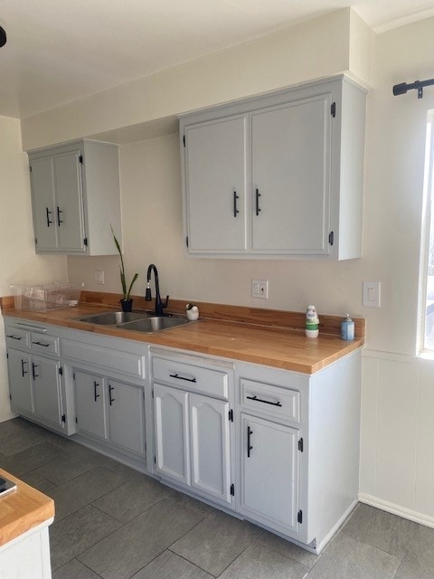 Foto del edificio - 11643 Eucalyptus Ave