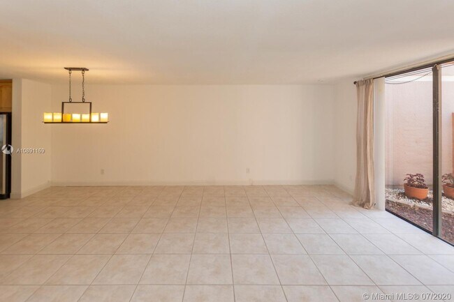 Building Photo - 11288 NW 14th Ct