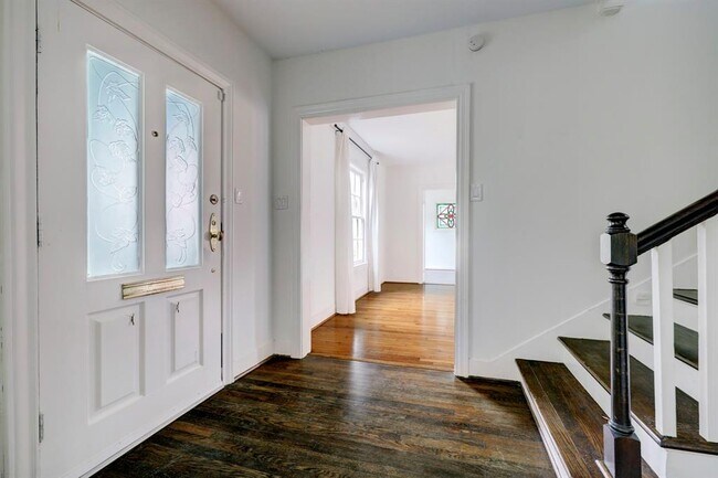 Foto del edificio - 2615 Cason St