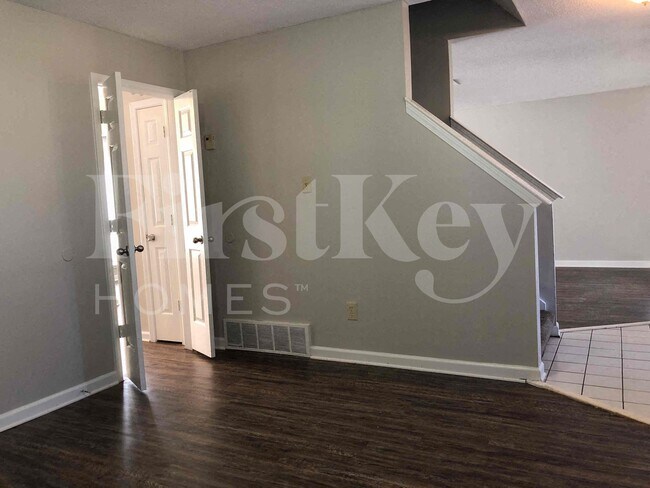 Foto del edificio - 3770 Richbrook Dr