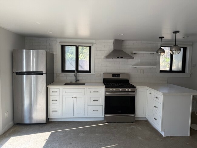 Photo - 1225 Stringer Ave House