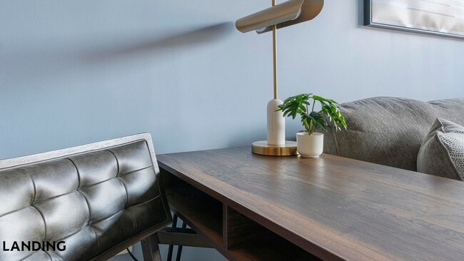 Building Photo - 49 Boulevard SE