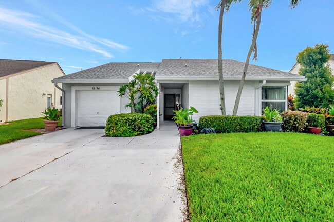 Foto del edificio - 12136 Country Greens Blvd