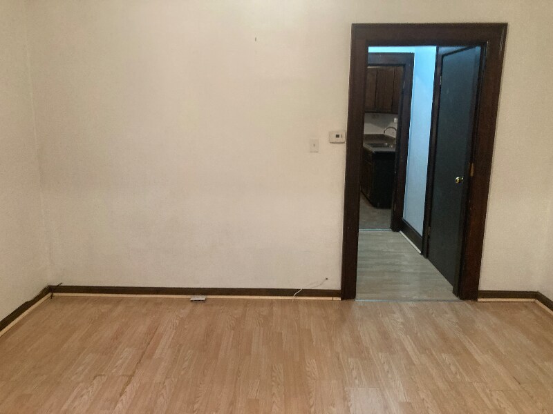 Foto del edificio - 899 Gilbert St